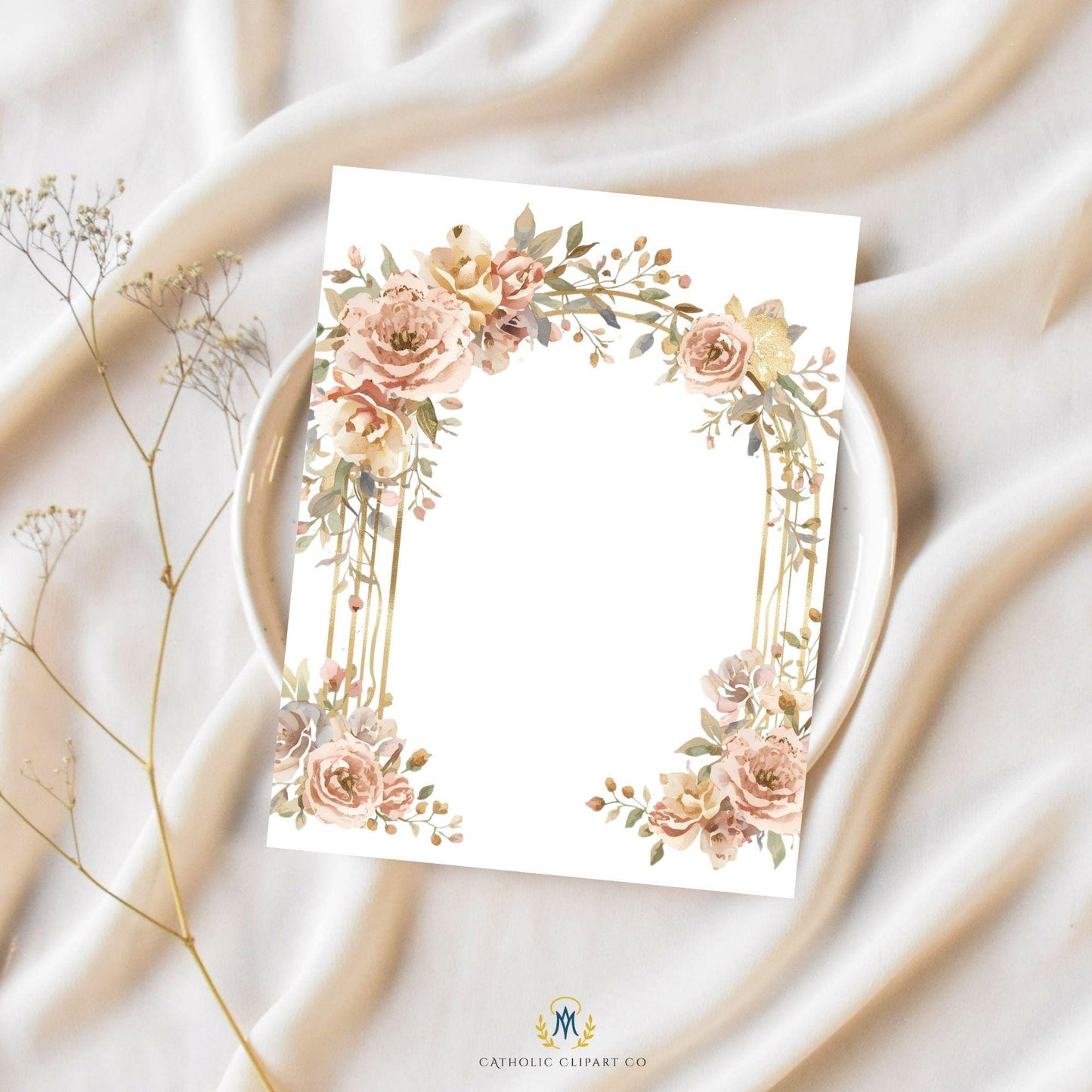 Floral gold cross shield PNG for Catholic wedding invitation design – Escudo con cruz dorada para invitación de boda católica